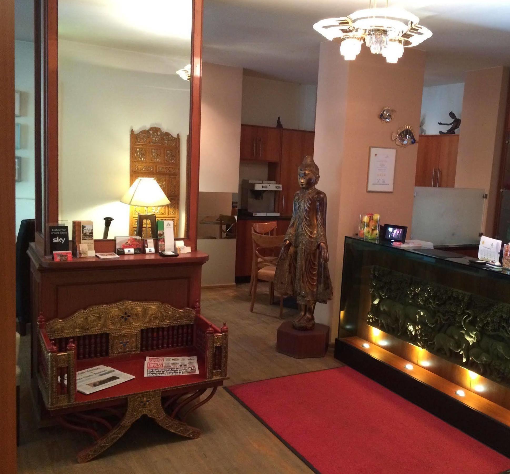 Royal Inn كولونيا المظهر الخارجي الصورة