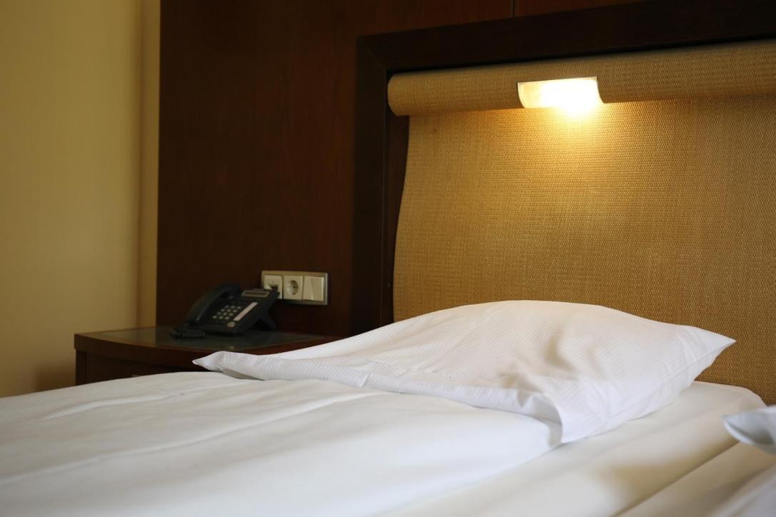 Royal Inn كولونيا المظهر الخارجي الصورة
